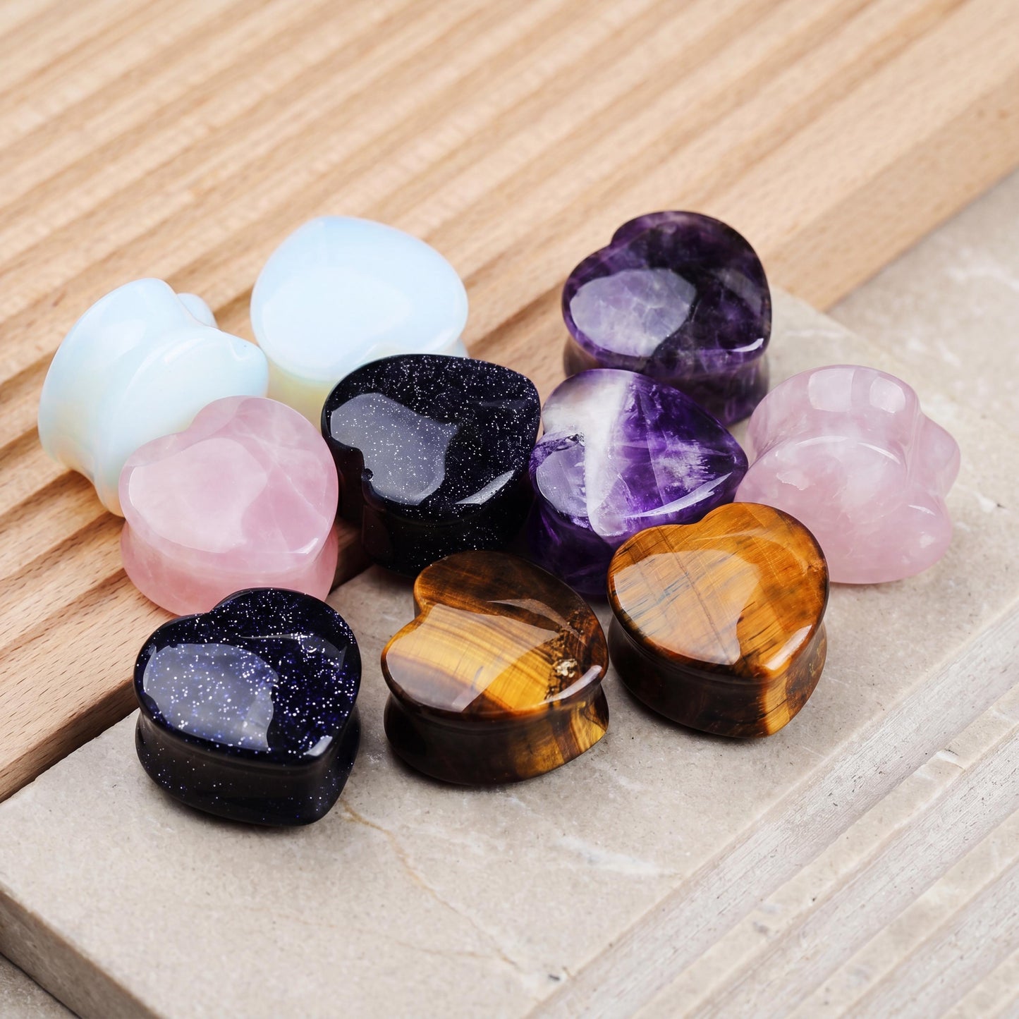 Heart Shaped Stone Plugs Double Flare，Amethyst Tiger Eye Ear Gauges，Gemstone Heart Earrings Fashion Accessory Gift