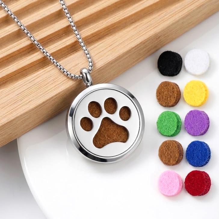Stainless Steel Aromatherapy Locket Necklace, Magnetic Essential Oil Diffuser Pendant, Tree of Life Perfume Jewelry Gift