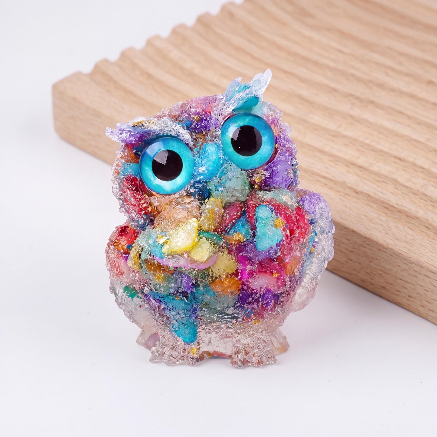 Natural Crystal Owl Figurine, Cute Gemstone Owl Statue, Tiny Quartz Animal Carving, Resin Owl Decor, Whimsical Room Decor, Housewarming Gift