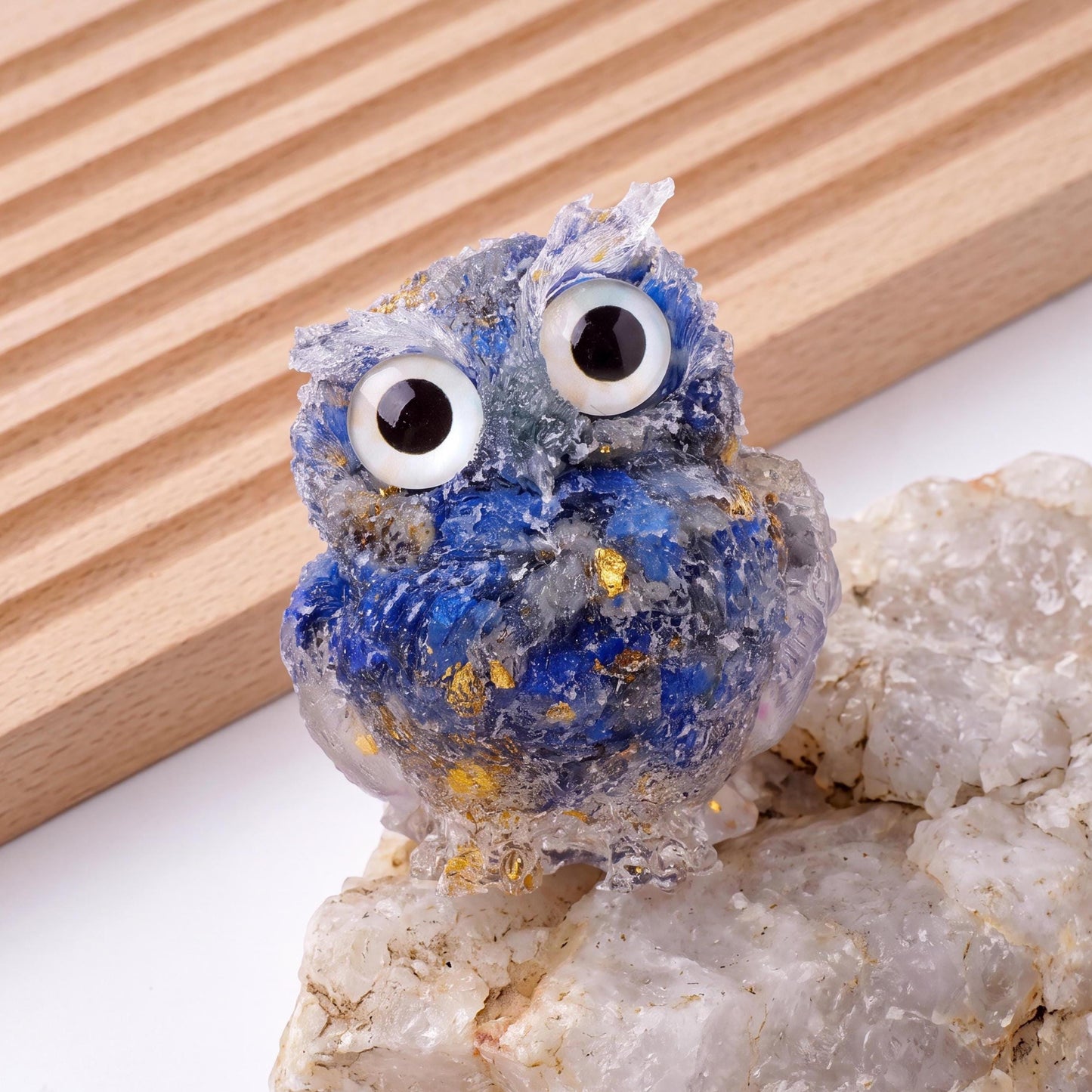 Natural Crystal Owl Figurine, Cute Gemstone Owl Statue, Tiny Quartz Animal Carving, Resin Owl Decor, Whimsical Room Decor, Housewarming Gift