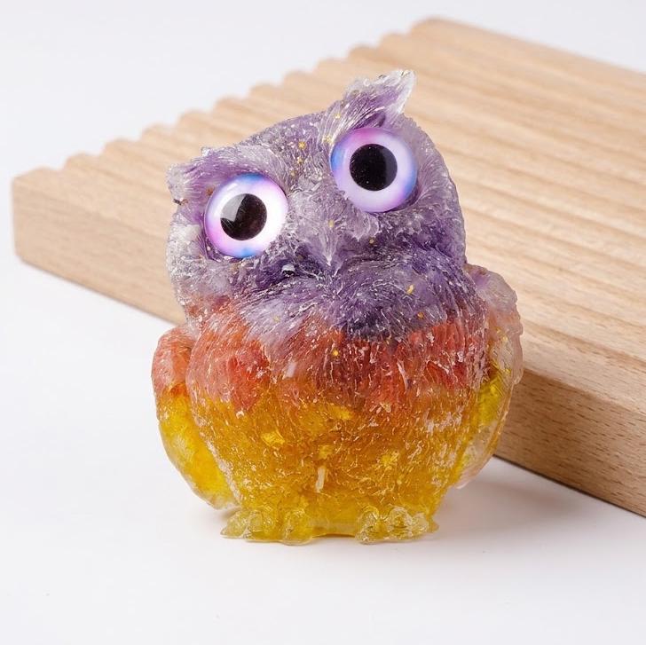 Natural Crystal Owl Figurine, Cute Gemstone Owl Statue, Tiny Quartz Animal Carving, Resin Owl Decor, Whimsical Room Decor, Housewarming Gift