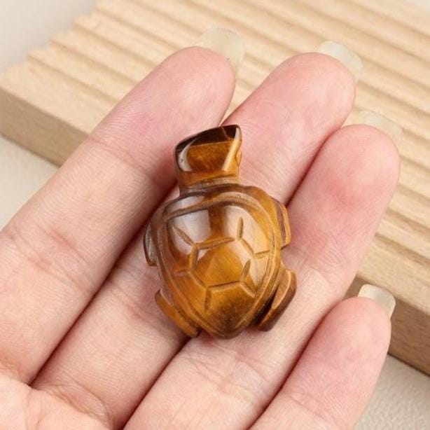 Natural Stone Turtle Figurine, Mini Gemstone Sea Turtle Statue, Handcarved Quartz Animal Charm, Cute Desk Decor, Turtle Gift for Her